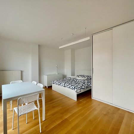 Elegant Apart-800M Main Square-Parking And Lift Вроцлав Екстериор снимка